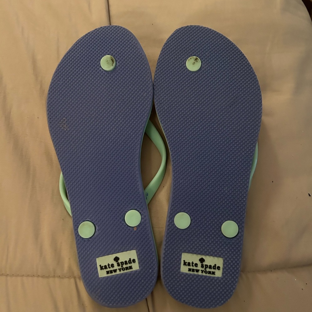Kate Spade flip flops - Picture 2 of 2